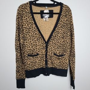 VEXY Leopard Cardigan Size XL NWT